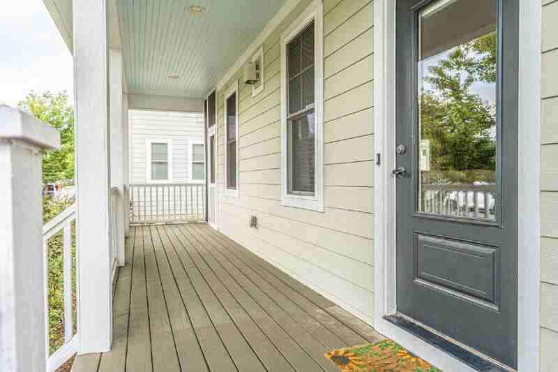 420 Manning Sq - Photo 3 of 30