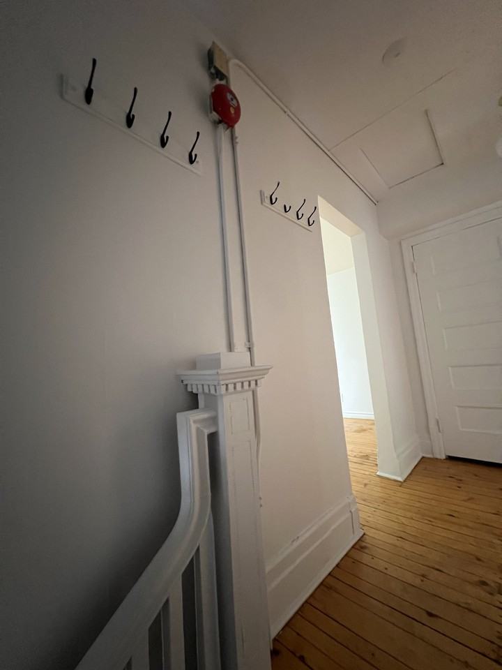 301 Wilbrod Street - #7 - Photo 7 of 49