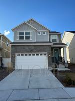 featured image of 2527 N Wallace Way