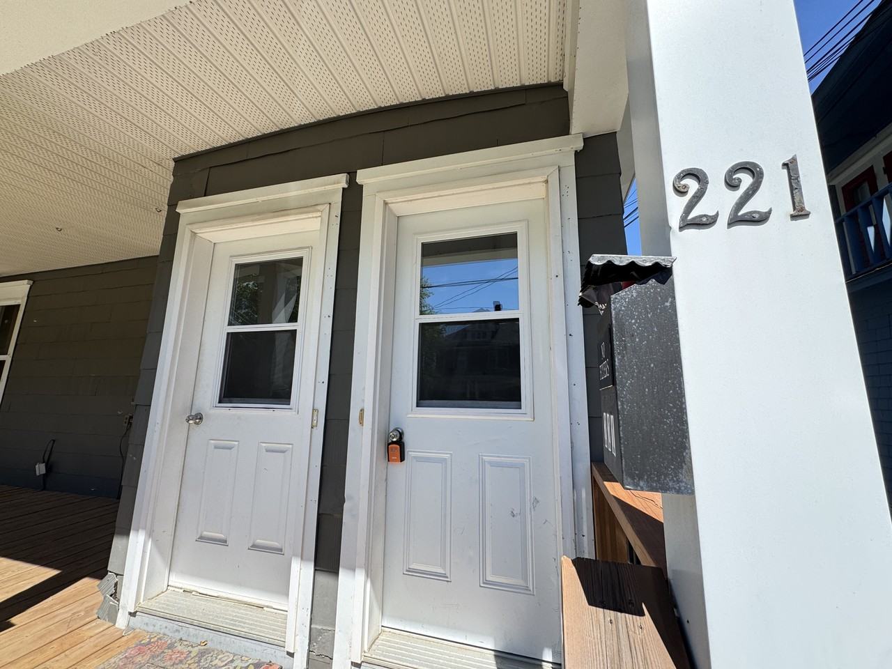 227 221-227 Bonaccord Street - 221 #221 - Photo 2 of 20