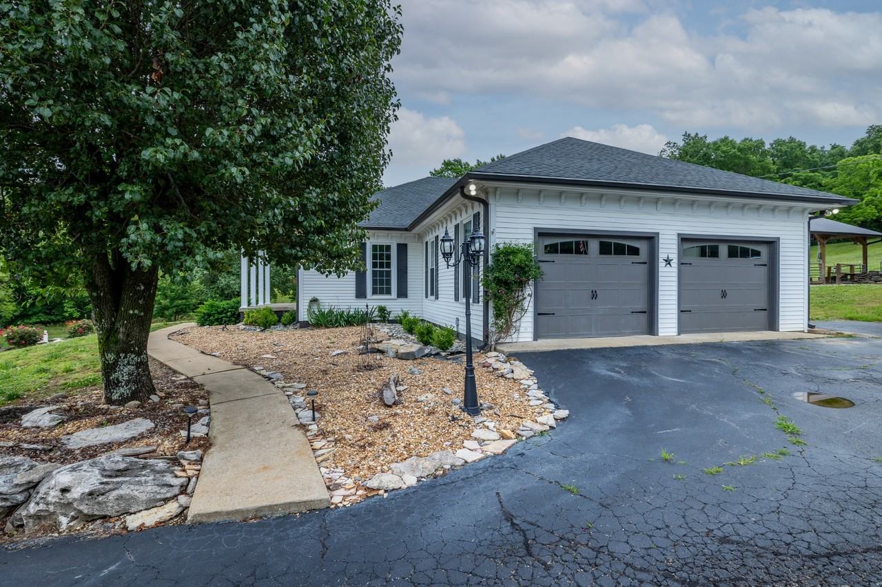 2541 Mooresville Hwy #1 - Photo 4 of 19