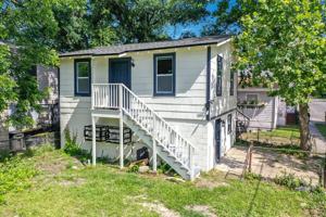 featured image of 844 Tyler St #1