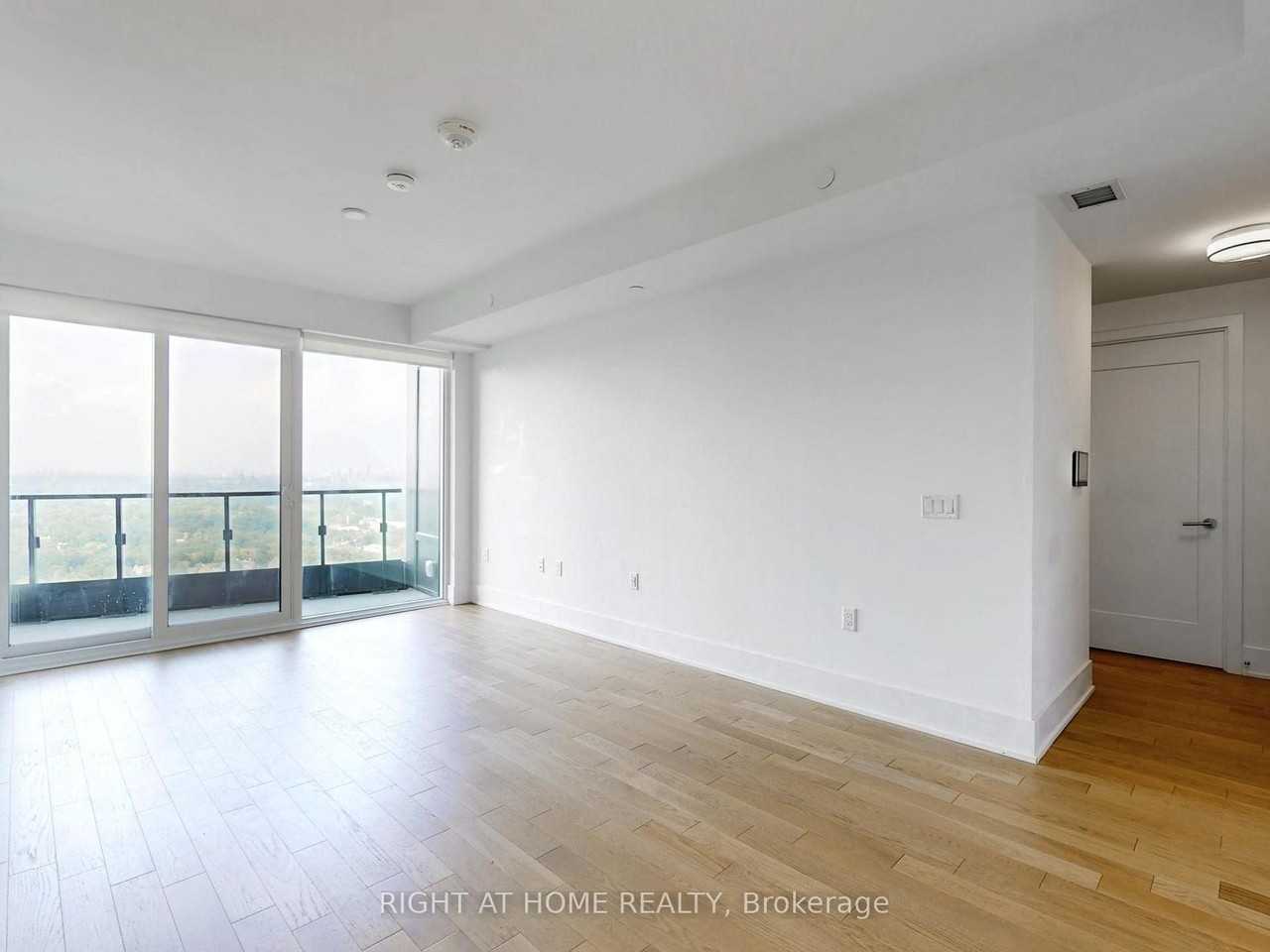 585 Bloor Street East #3115 - Photo 3 of 32