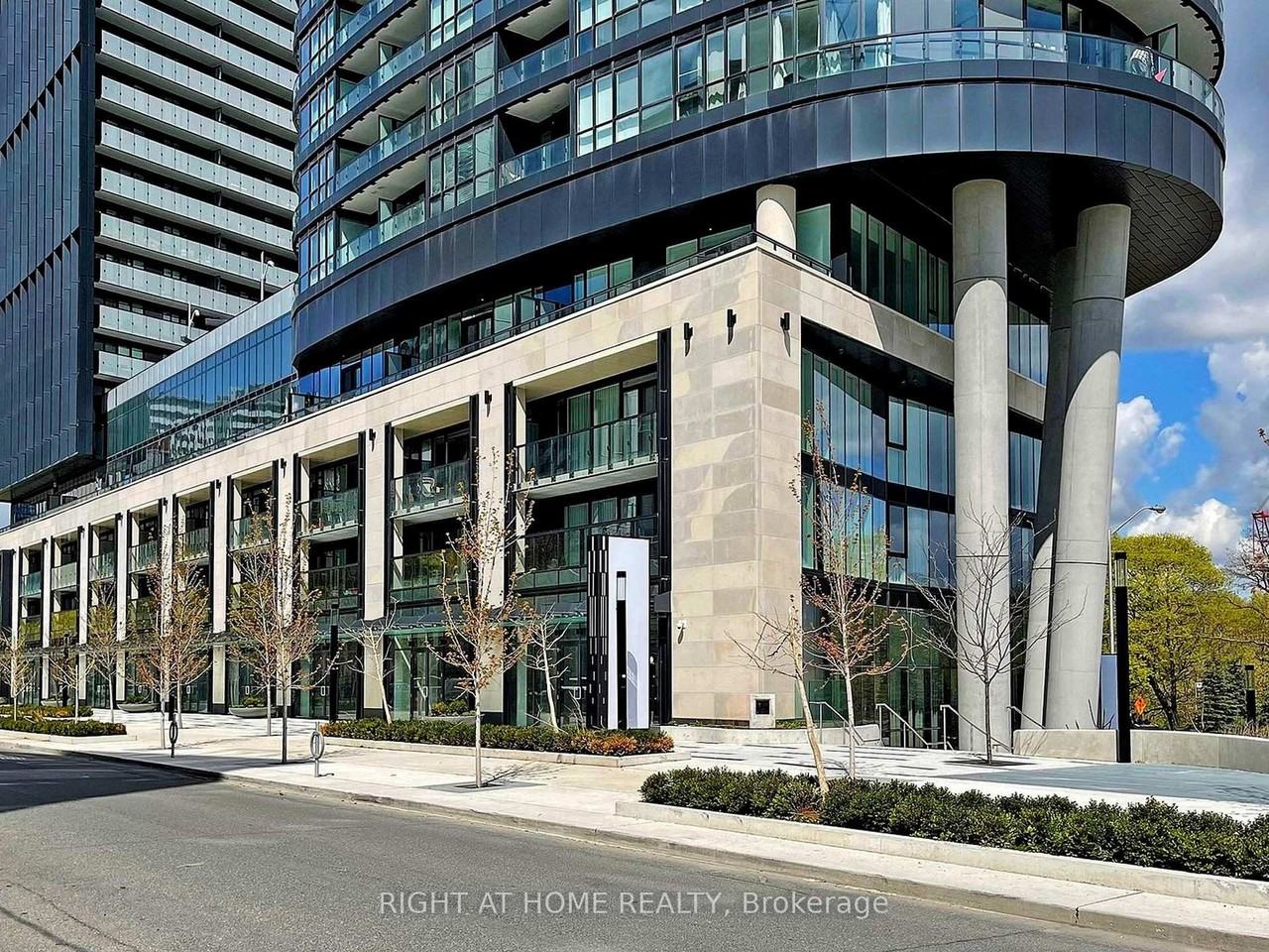 585 Bloor Street East #3115 - Photo 5 of 32