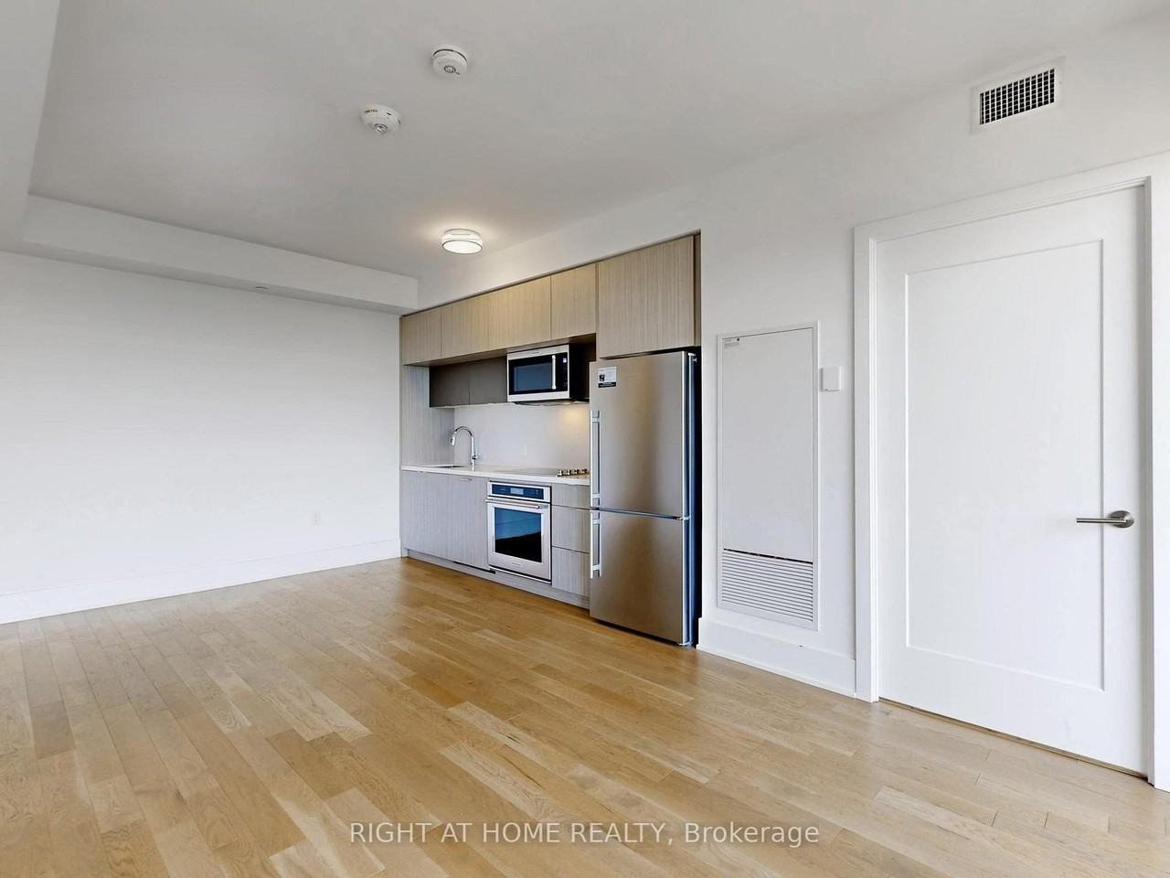 585 Bloor Street East #3115 - Photo 7 of 32