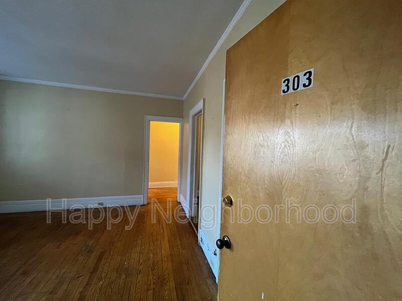 130 Bradley Avenueunit - Photo 6 of 30