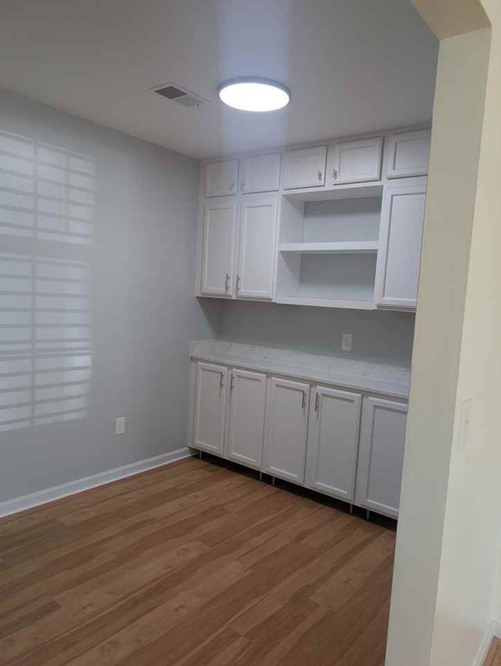 139 Haney Rd #1 - Photo 4 of 11