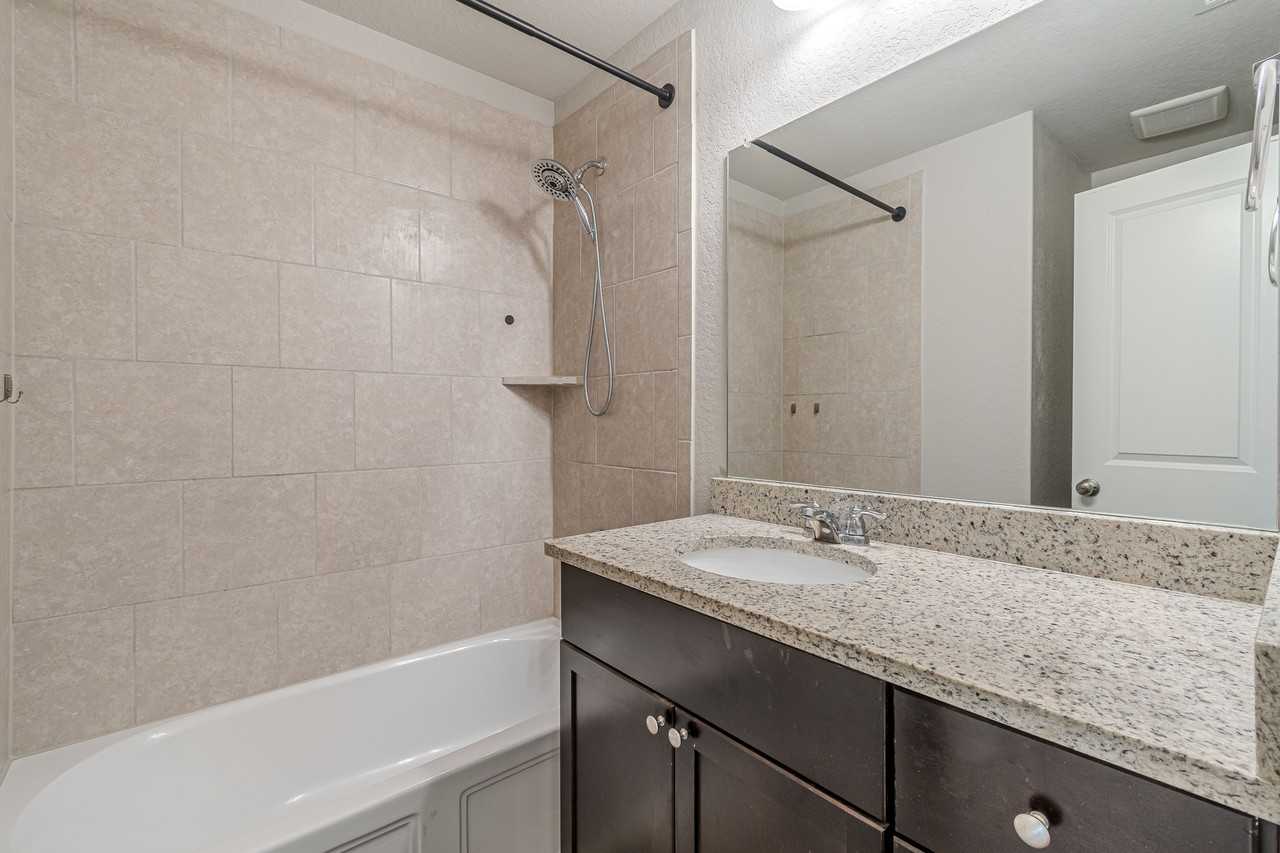 229 Holland Park #1 - Photo 5 of 20