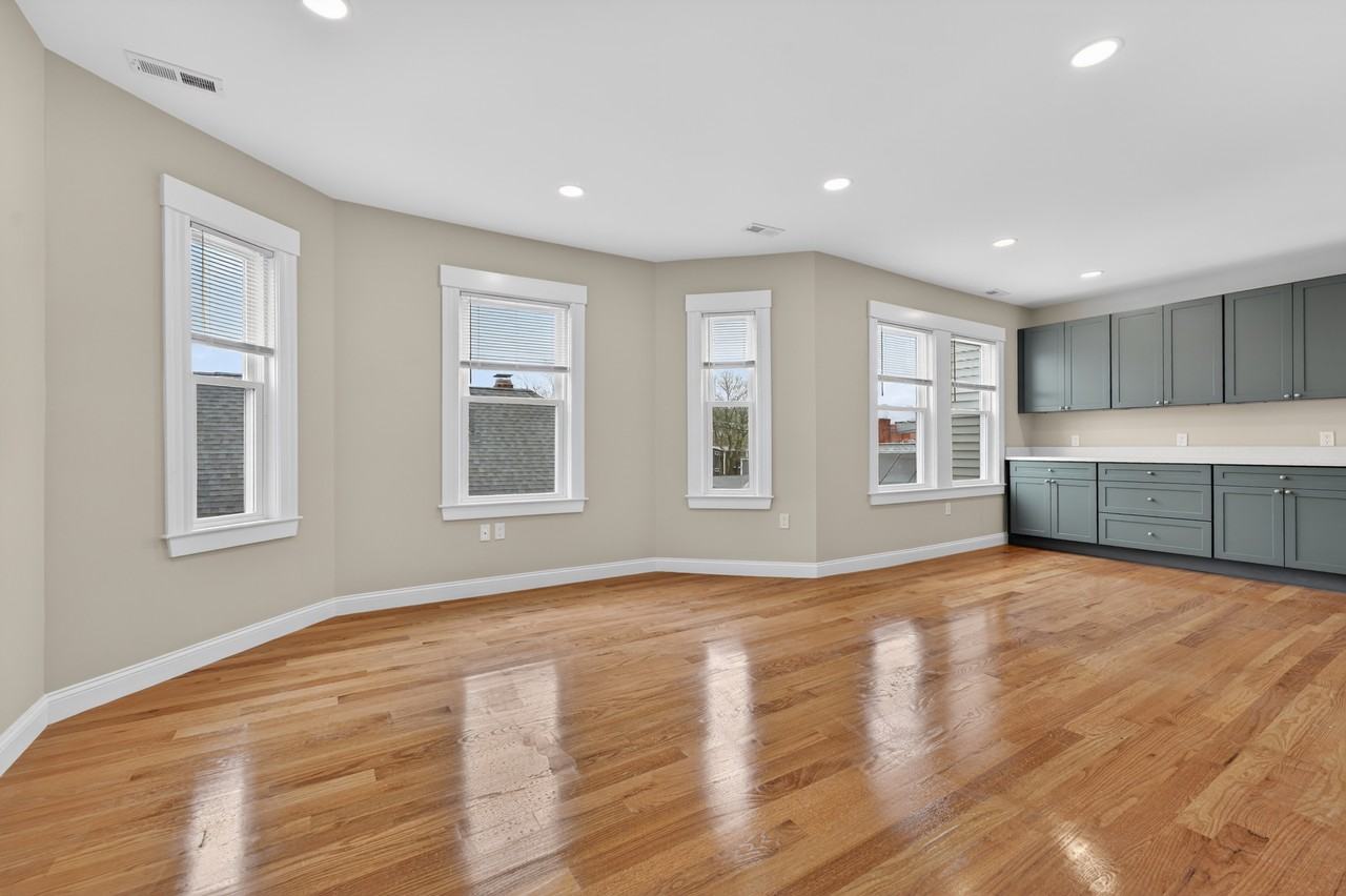 42 Almont Street2L #2L - Photo 2 of 29