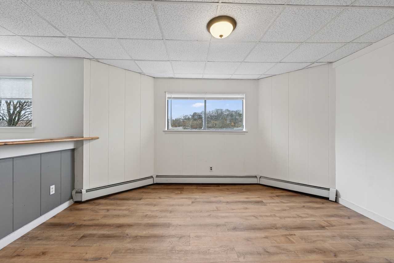 42 Almont St #3R - Photo 6 of 24