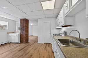 featured image of 42 Almont St #3R