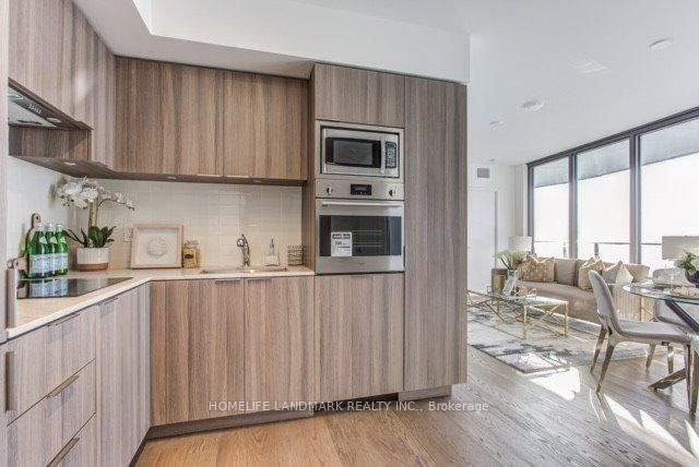 11 Wellesley Street West #3705 - Photo 5 of 16