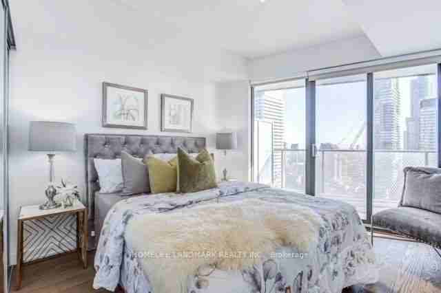 11 Wellesley Street West #3705 - Photo 7 of 16