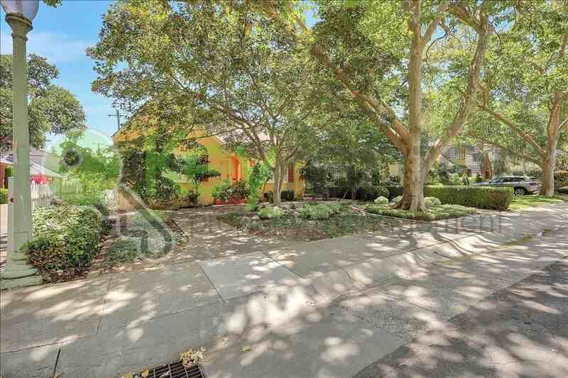 2933 27th St - Photo 2 of 36