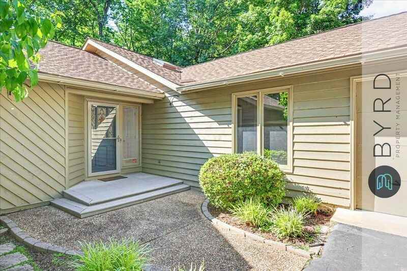 5806 Harbour Bluff Ter - Photo 2 of 35