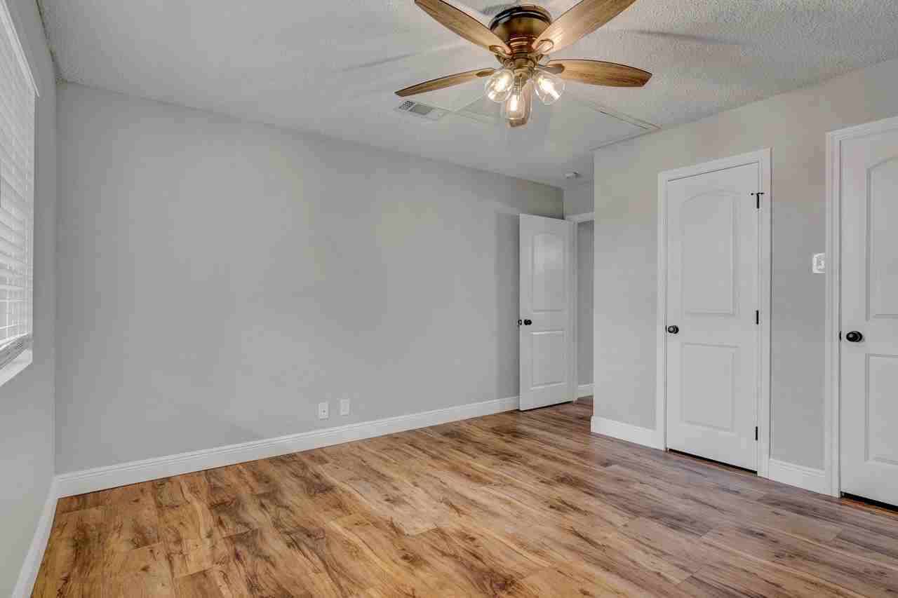 BK5 - 6860 Prutzman Road - Photo 3 of 31