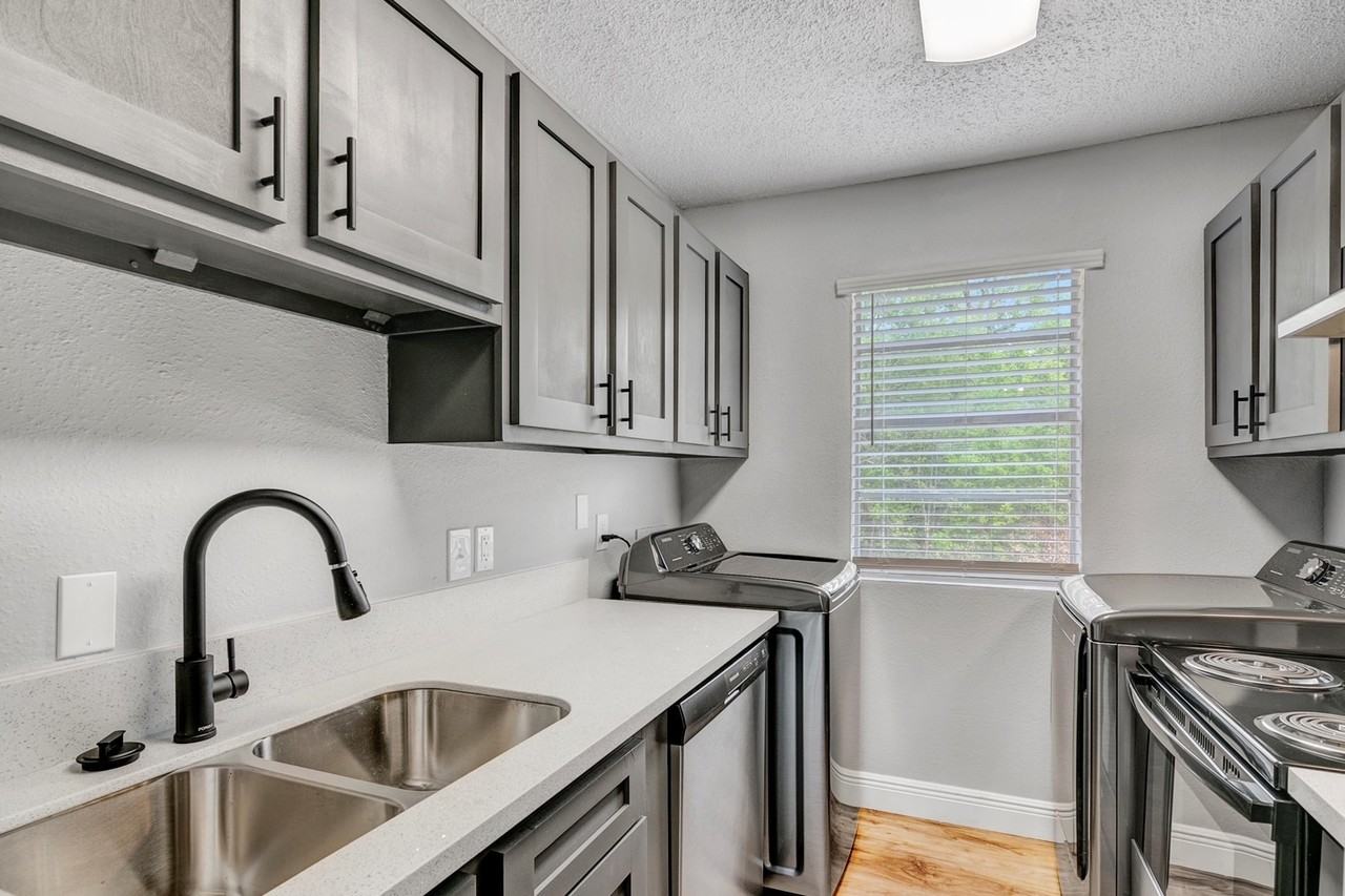 BK5 - 6860 Prutzman Road - Photo 5 of 31