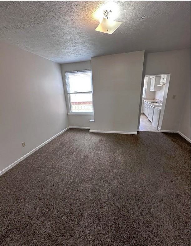 519 Marwood Avenue - Photo 5 of 17