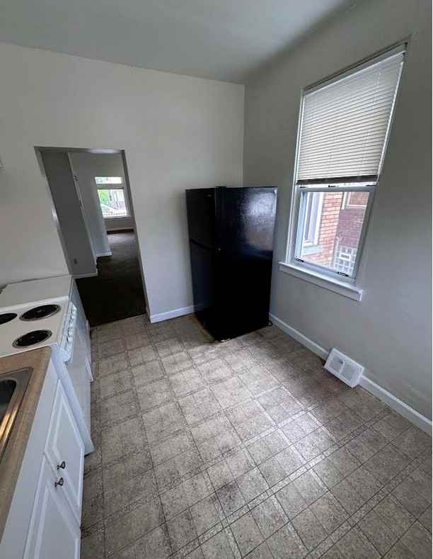 519 Marwood Avenue - Photo 7 of 17