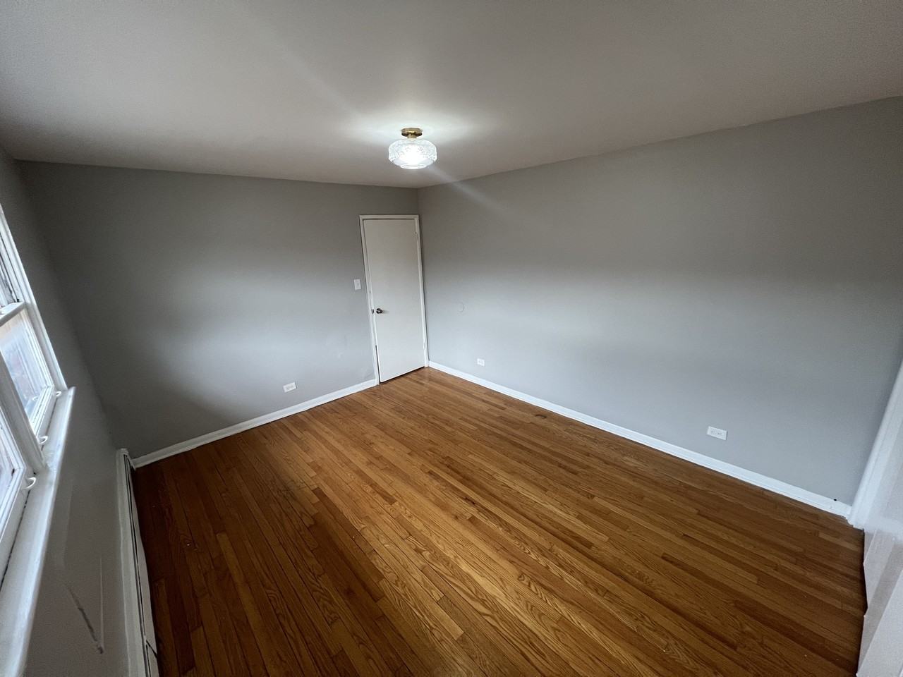 7822 -7824 S South Shore Drive - Photo 5 of 19