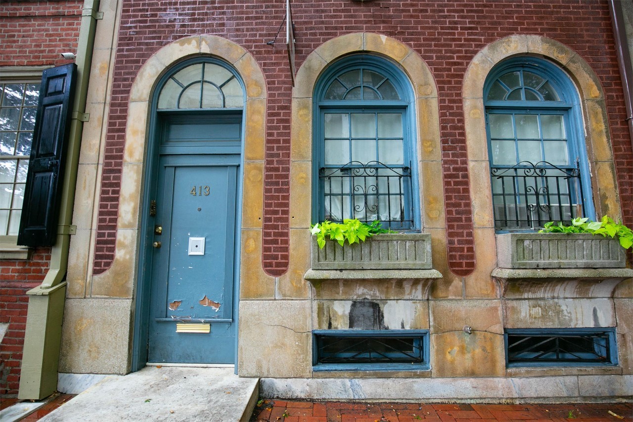 413 Pine Street, Philadelphia, PA 19107 - Photo 2 of 11