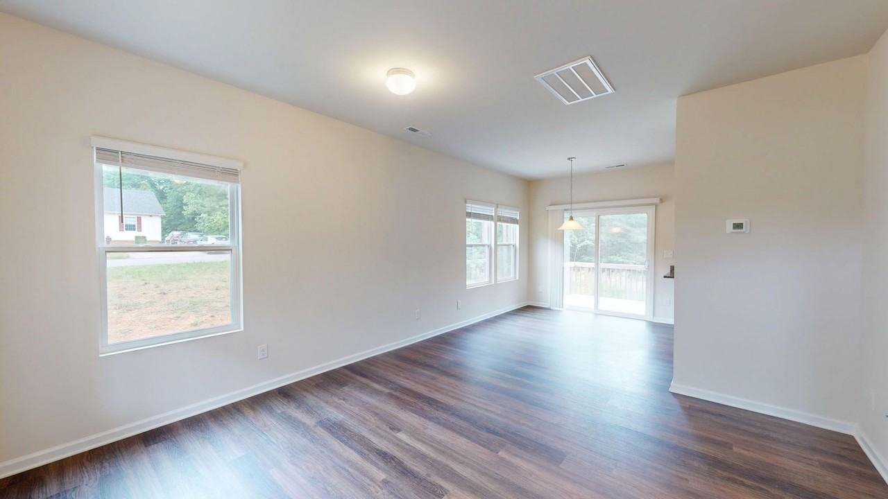 103 Taylor Made Dr - Photo 6 of 18