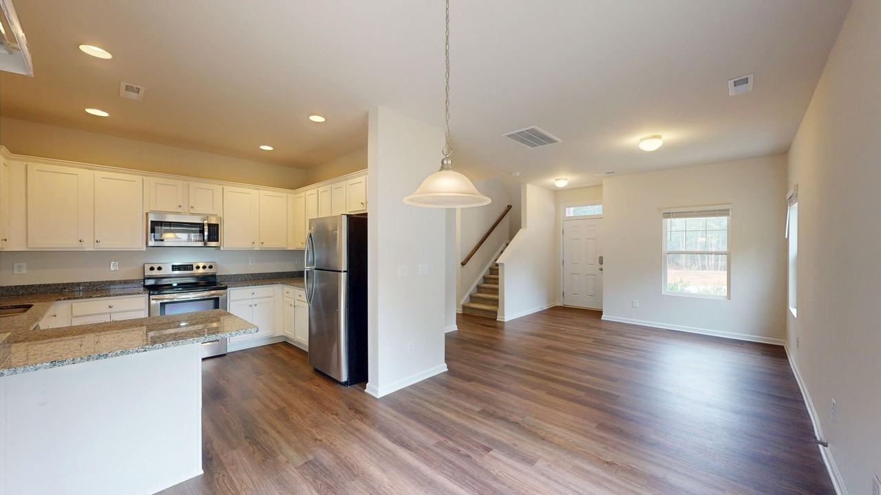 103 Taylor Made Dr - Photo 5 of 18