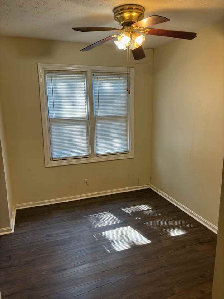 Gazebo Apartments (North 2nd Street) - Photo 4 of 9