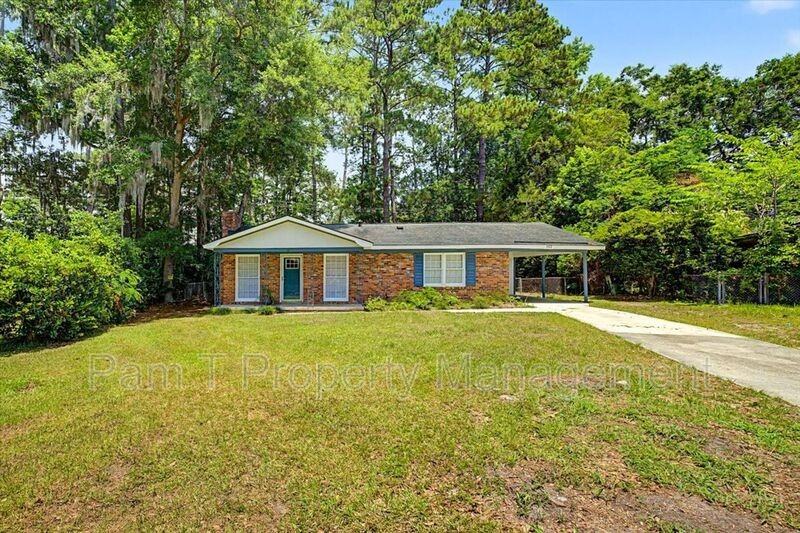 102 Juniper Cir - Photo 2 of 25
