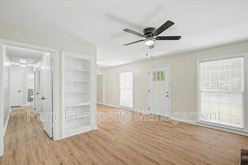 102 Juniper Cir - Photo 6 of 25