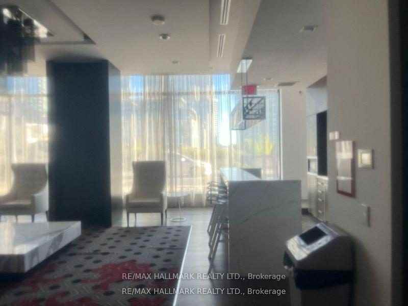 560 Front Street West - Photo 27