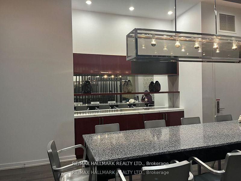 560 Front Street West - Photo 34