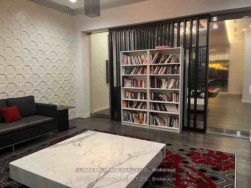 560 Front Street West - Photo 44