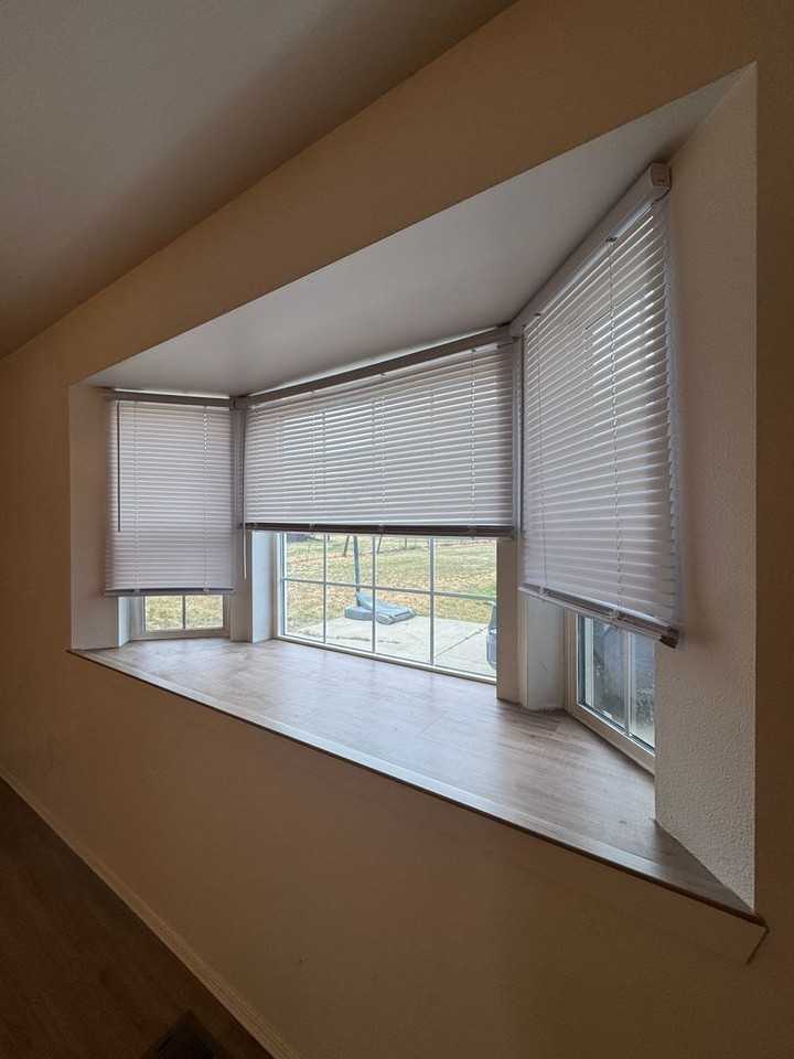 903 E White Birch Ave - Photo 3 of 14