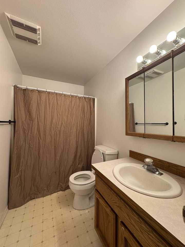 903 E White Birch Ave - Photo 6 of 14