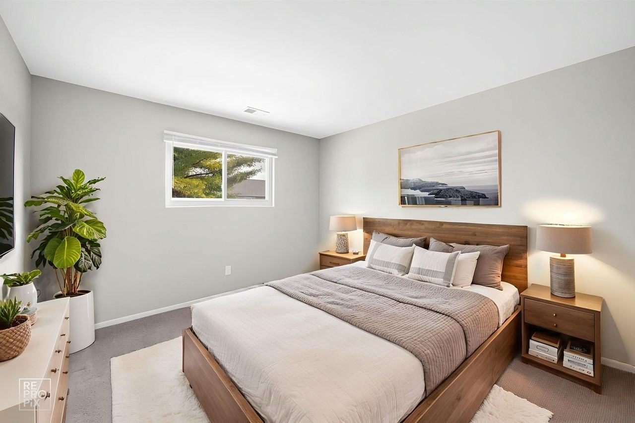 2405 Ashland Circle - Photo 7 of 11