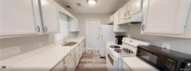 127 Tuscany Ln - Photo 4 of 24