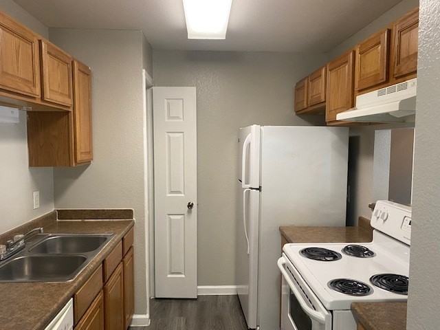 Edinburg Place Apartments - Photo 2 of 50