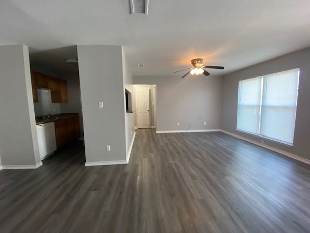 Edinburg Place Apartments - Photo 7 of 50