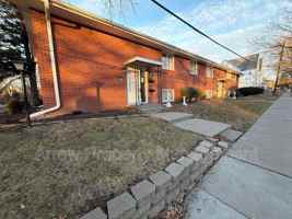 featured image of 2002 Washington St