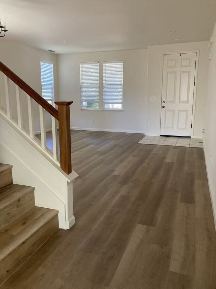 412 Mountain Meadows Drive - Photo 5 of 40