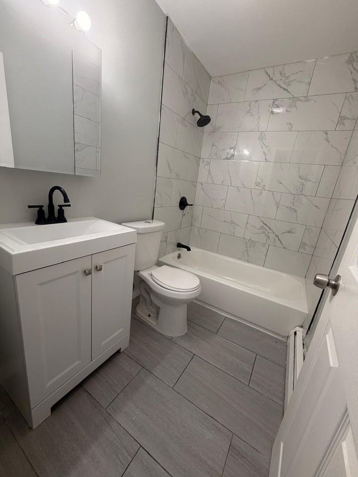76 Revere Street - Photo 7 of 9