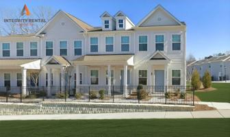 featured image of 1005 Pine St