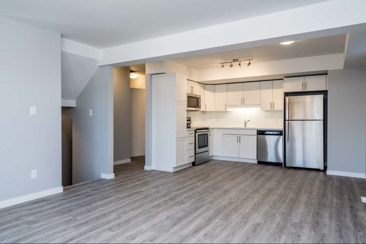 530 Ross Avenue - Photo 3 of 10