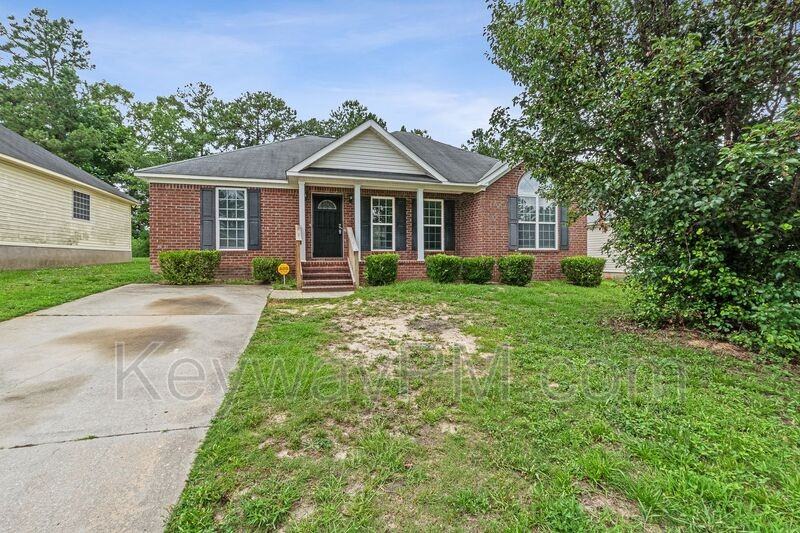 3612 Pebble Creek Dr - Photo 3 of 21
