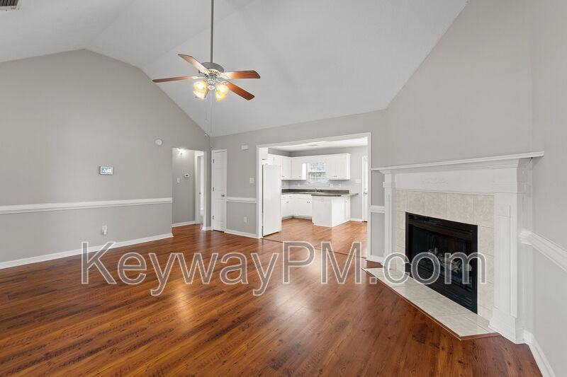 3612 Pebble Creek Dr - Photo 5 of 21