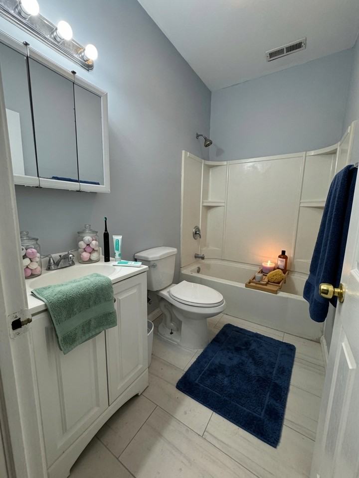 40-42 Center St - Photo 3 of 7