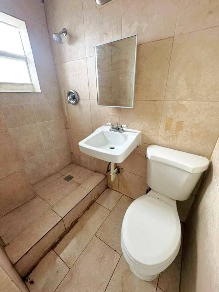 GW OPA LOCKA LLC - Photo 5 of 7