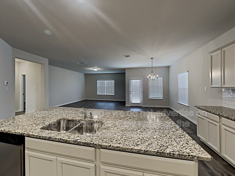 428 Fig Tree St - Photo 6 of 23