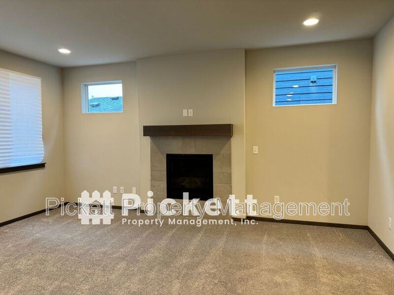 5146 Granger St - Photo 7 of 13